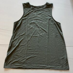 Old Navy Active Tank Top. NWOT